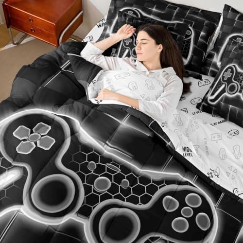 Feelyou Kids Gamer King Comforter Set with Sheets 7 Piece Grey and Black Bedding Set for Boys Teens Decor Gaming Ombre Bed in a Bag Geometric Square Bed Set - Image 7