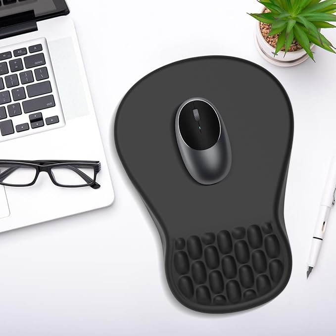 YIWEI Ergonomic Mouse Pad with Wrist Rest for Carpal Tunnel Pain Relief - Image 7