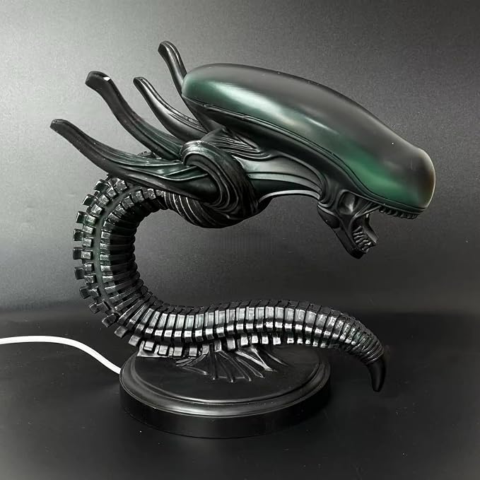 Alien Space Monster LED Desk Lamp 3D Resin Night Light for Sci-Fi Lovers, Alien Desk Lamp, Home Decorative Lighting; Horror Inspired Decorative Lamp for Desk, or Bedside Table (Modern) - Image 7