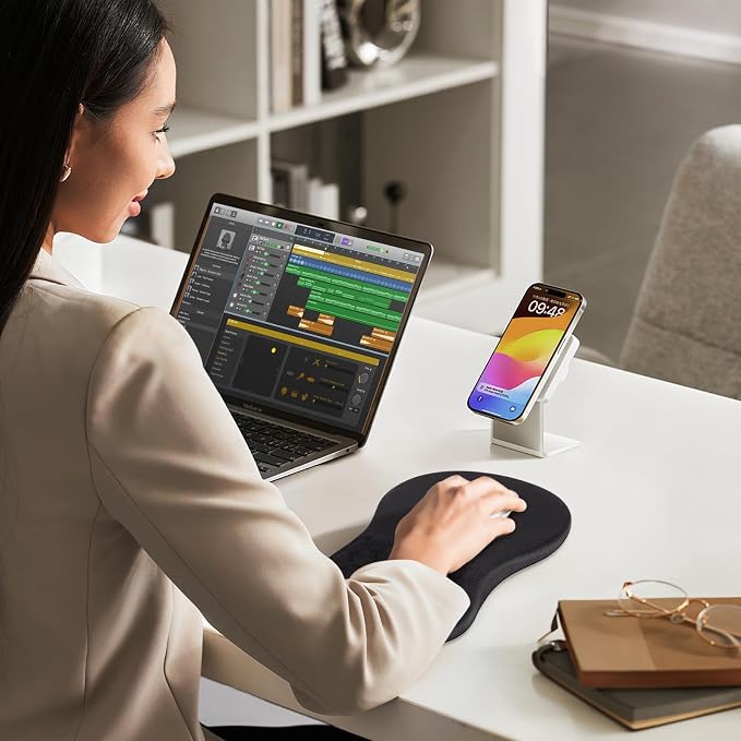 Canjoy Mouse Pad with Wrist Rest, Ergonomic Wrist Support with Massage - Image 2