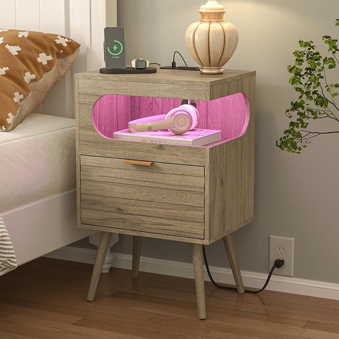 Veegle Nightstand,Modern Bedside Table with Storage Drawer and Open Wood Shelf, Accent Night Stand with Solid Wood Legs for Living Room, Bedroom and Small Spaces,Easy Assembly (Grey Oak-1) by Unknown
