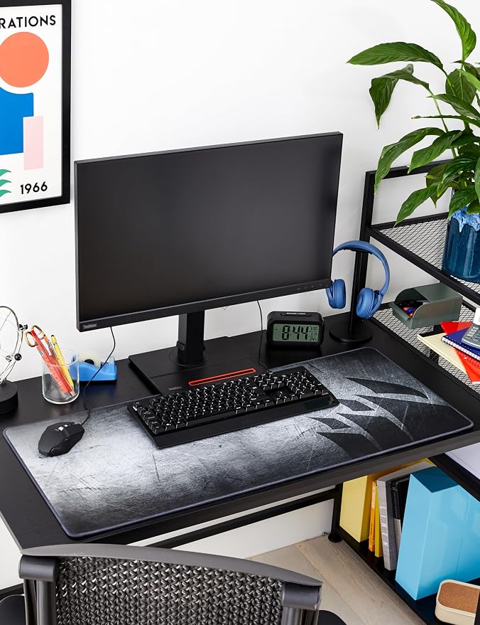 Corsair MM350 PRO Extended XL Premium Spill-Proof Cloth Gaming Mouse Pad – 36.6” Width x 15.7” Height Surface – Black/Gray (Pack of 10) - Image 15